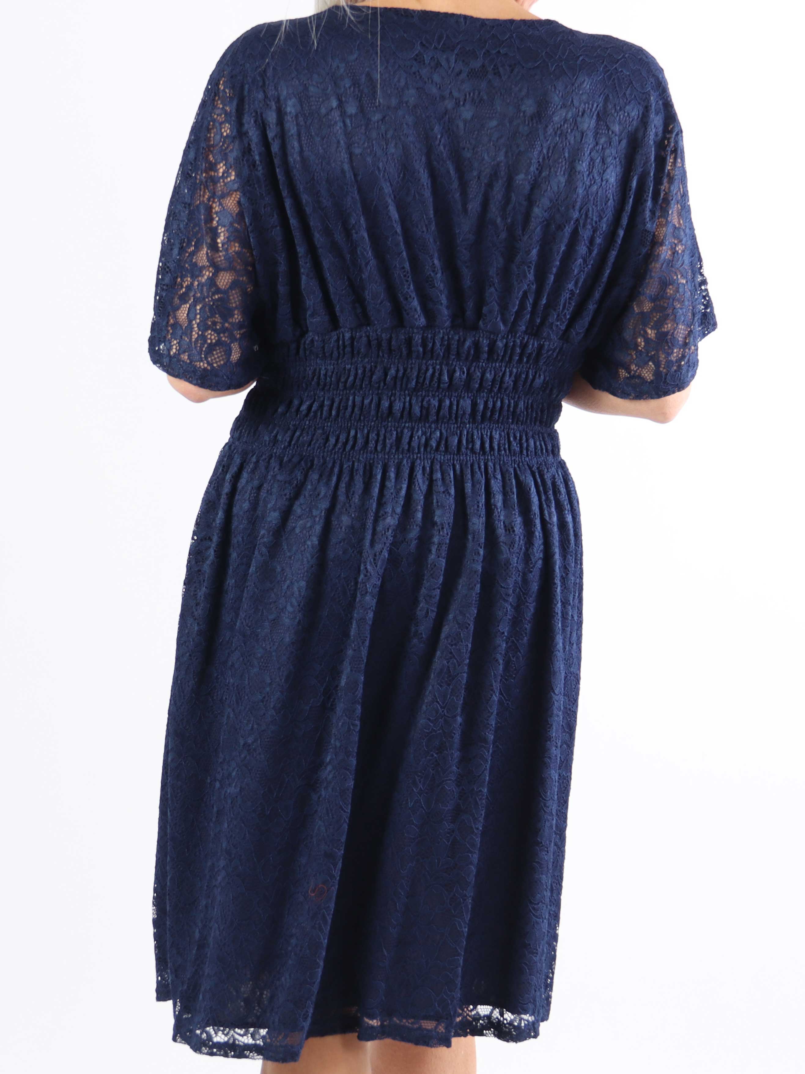 Pams Lace Short S/S - Kort plus size blondekjole med korte ærmer